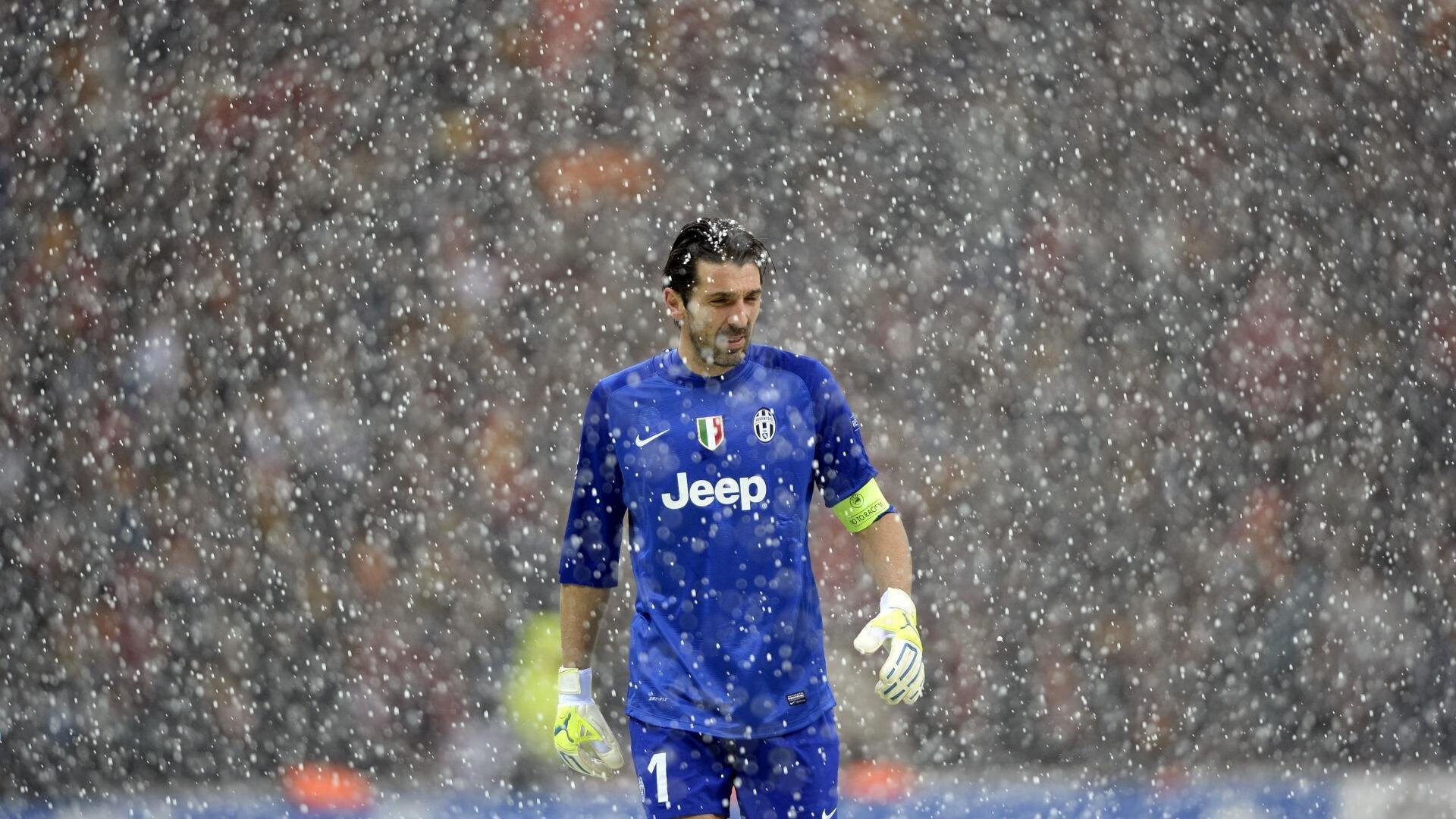 巴萨3-3战平布鲁日，防守漏洞严重，弗里克急需调整，巴萨vs布鲁日